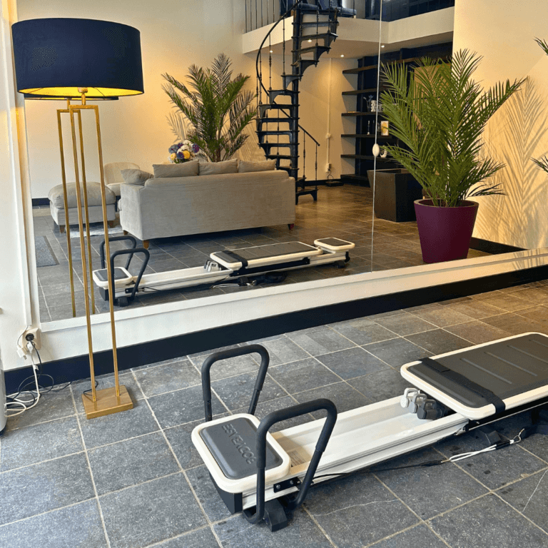 EXPERIENCE CENTER — BODYBASE